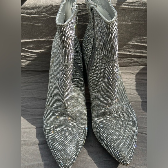 RHINESTONE ANKLE BOOT | FOREVER BRAND | SIZES 8 - 10 - Picture 6 of 6